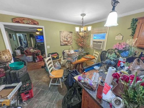 2568 Holly Ln, Marietta, GA 30062-4737