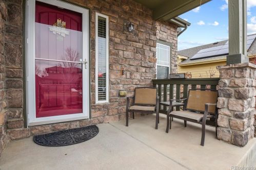 287 Coolidge Way, Aurora, CO 80018-1574