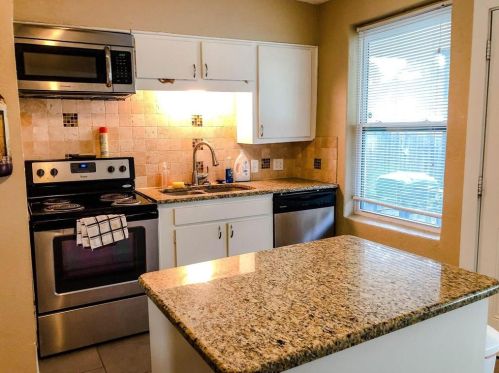 3244 Lubbock Ave, Fort Worth TX  76109-2326 exterior