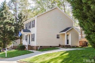 8905 Castleton Ln, Raleigh, NC 27615-3921