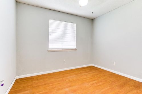 114 Amberway Ln, Garland TX 75040-3755 exterior