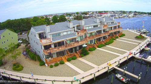 41 Hidden Harbor Dr, Point Pleasant Beach, NJ 08742-4842