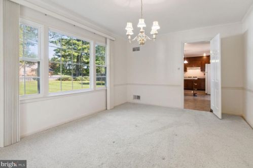 2417 Gate Dr, Silver Spring MD 20906-2207 exterior