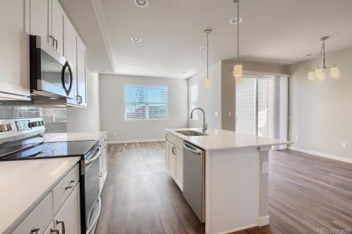 4237 98 Pl, Denver CO 80229-3289 exterior