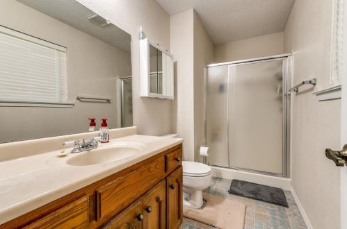 8604 Brook Ridge Dr, Fort Worth TX  76182 exterior