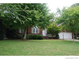 131 Polaris Dr, Wingate, NC 28174-9502