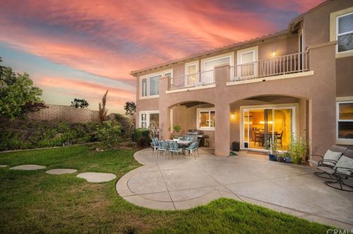 16849 Ridge Cliff Dr, Riverside CA  92503-0251 exterior
