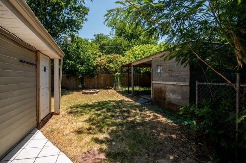 4008 Caddo Trl, Fort Worth TX  76135-2807 exterior