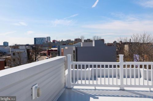 1937 4 St, Philadelphia PA 19140-2417 exterior