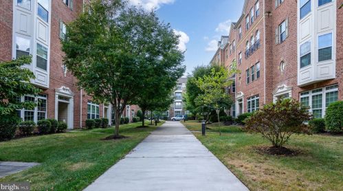15169 Leicestershire St, Woodbridge VA  22191-6405 exterior