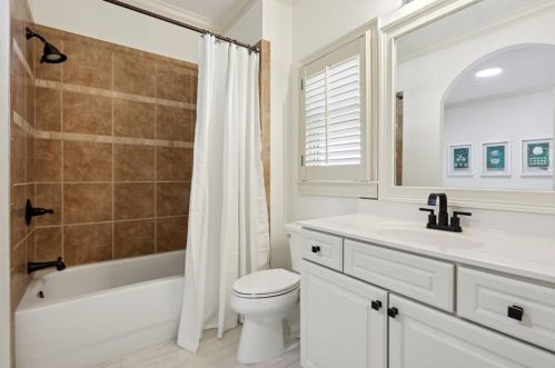 1735 High Trl, Atlanta GA  30339-8470 exterior