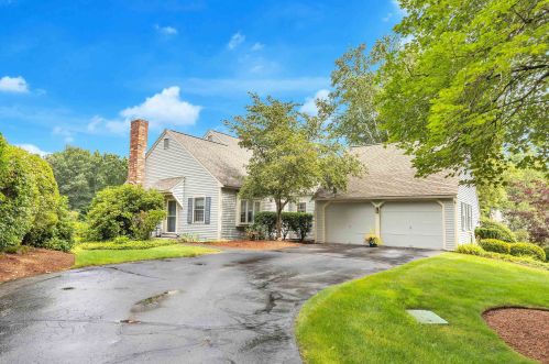 13 Atherton Ln, Amherst, NH 03031-3064