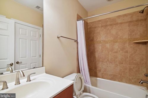 1007 Duckett Farm Way, Gambrills MD  21054-1844 exterior
