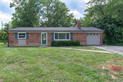 4481 Forest Trl, Cincinnati OH  45244-1523 exterior