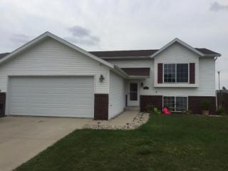 836 51st St, Fargo, ND 58103-7244