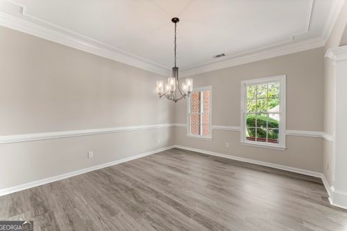 4810 Highland Lk Dr, Atlanta GA  30349-3913 exterior