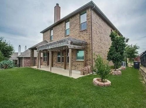 5829 Tuleys Creek Dr, Fort Worth, TX 76137-7058