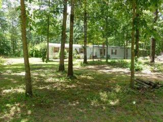 101 Oak Dr, Beechgrove, TN 37018-3431