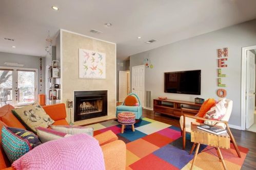 6904 Dogwood Holw, Austin TX  78750-8213 exterior