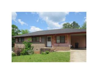 802 Chestnut Dr, Jackson, GA 30233-1605