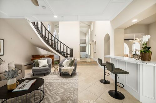 4501 Cerro Vista Dr, Anaheim CA 92807 exterior