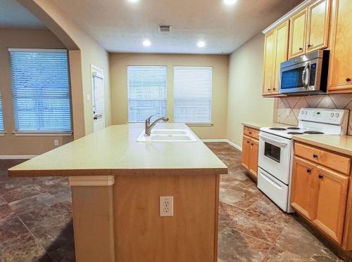 22 Baccara Pl, Conroe TX  77384-5000 exterior