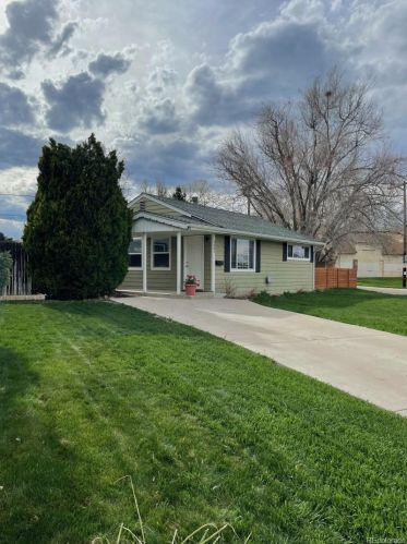 2601 Green Ct, Denver, CO 80219-5850