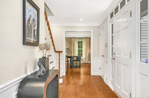 31 Hollow Tree Pl, Wilton CT  06897-2314 exterior
