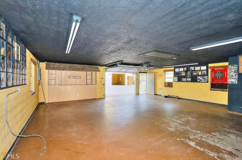 2661 Lakeview Dr, Conyers GA  30094-4941 exterior