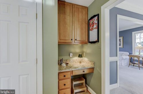 2407 Starcrest Dr, Silver Spring MD 20904-5459 exterior