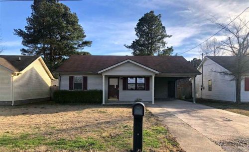 2804 Brookside Cir, Paragould, AR 72450-2232