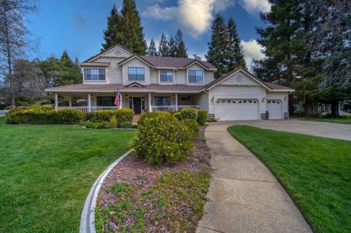 10695 Sunrise Ridge Cir, Auburn, CA 95603-6002