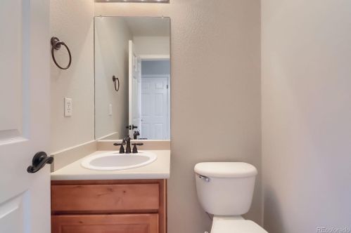 23262 Costilla Pl, Denver CO 80016-7105 exterior