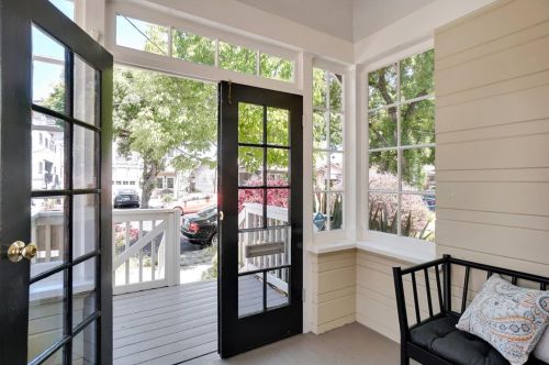 1110 Parker St, Berkeley, CA 94702-2224