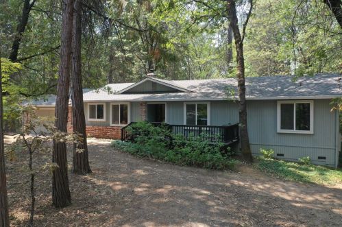15645 Orchard Springs Rd, Grass Valley, CA 95945-7952