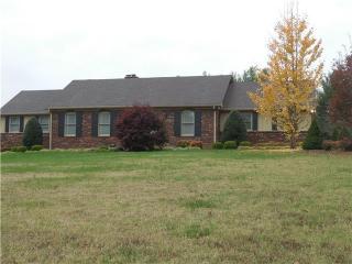 3070 New Cut Rd, Springfield, TN 37172-6120