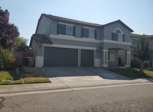 5908 Deepdale Way, Elk Grove, CA 95758-6860