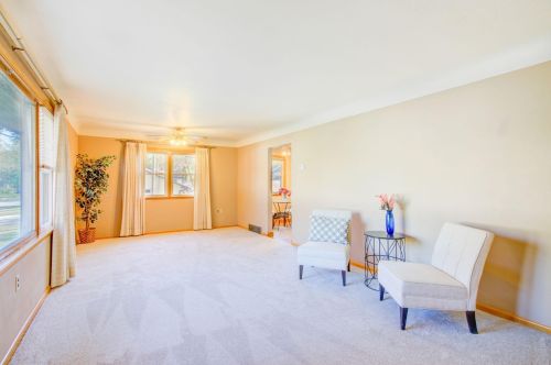 4738 Gershwin Ave, Saint Paul, MN 55128-2301