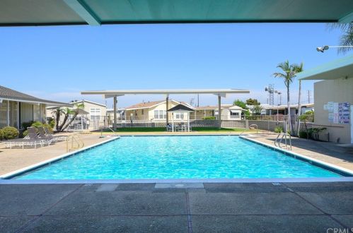 45 Maple Via, Anaheim CA  92801-1036 exterior