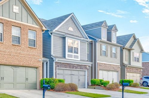 2353 Chancery Mill Ln, Buford, GA 30519-4683
