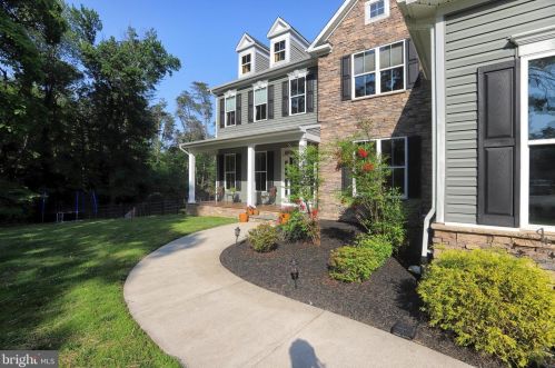 379 Jennings Rd, Severna Park, MD 21146-1818