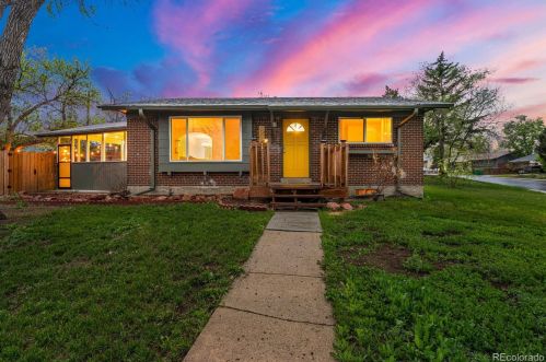 8219 Pearl St, Denver, CO 80229-5843