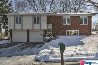 807 Waterford Cir, Omaha, NE 68046-2119