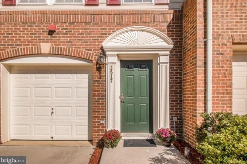 3517 Ellery Cir, Falls Church, VA 22041-3052