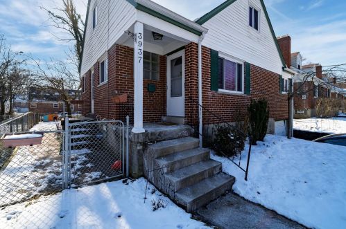 3937 Fordham Pl, Cincinnati OH 45213-2326 exterior