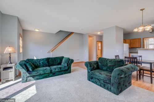 1141 Barclay St, Saint Paul MN  55106-1202 exterior