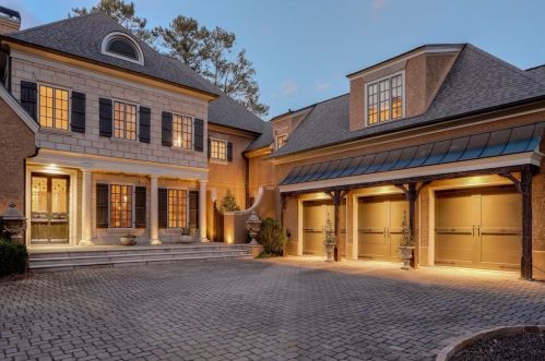 4815 Mulberry Dr, Marietta, GA 30068-4938