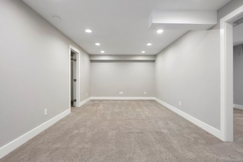 1343 Steele St, Denver CO  80210-2525 exterior
