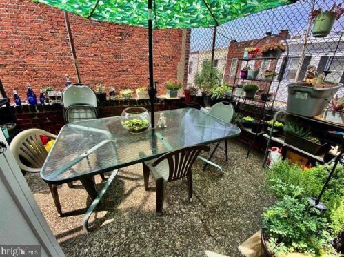 812 Mckean St, Philadelphia PA  19148-2342 exterior