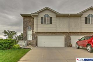 15303 Whitmore St, Bennington, NE 68007-7495